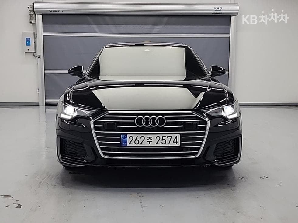 Ауди A6(C8)45 TFSI Premium - 2