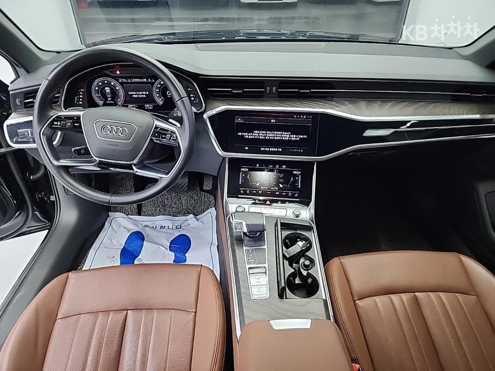 Ауди A6(C8)45 TFSI Premium - 7