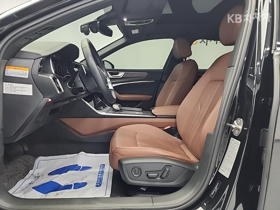 Ауди A6(C8)45 TFSI Premium - 11