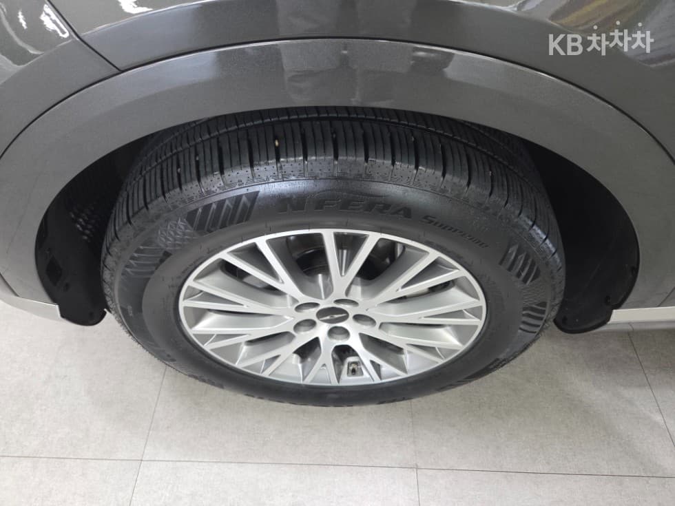 Дженезис GV802.5 Турбо Бензин AWD - 27