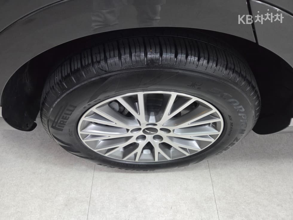 Дженезис GV802.5 Турбо Бензин AWD - 30