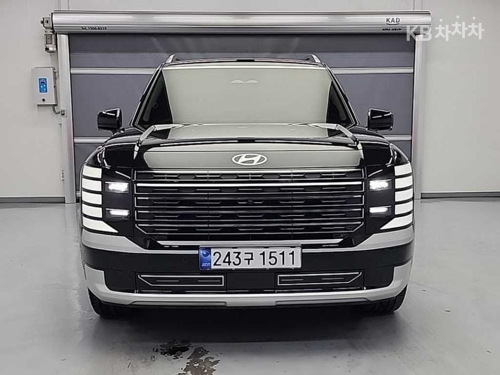 Хюндай Ди Всеново Palisade2.5L бензин Турбо 4x4 9-местен Calligraphy - 3