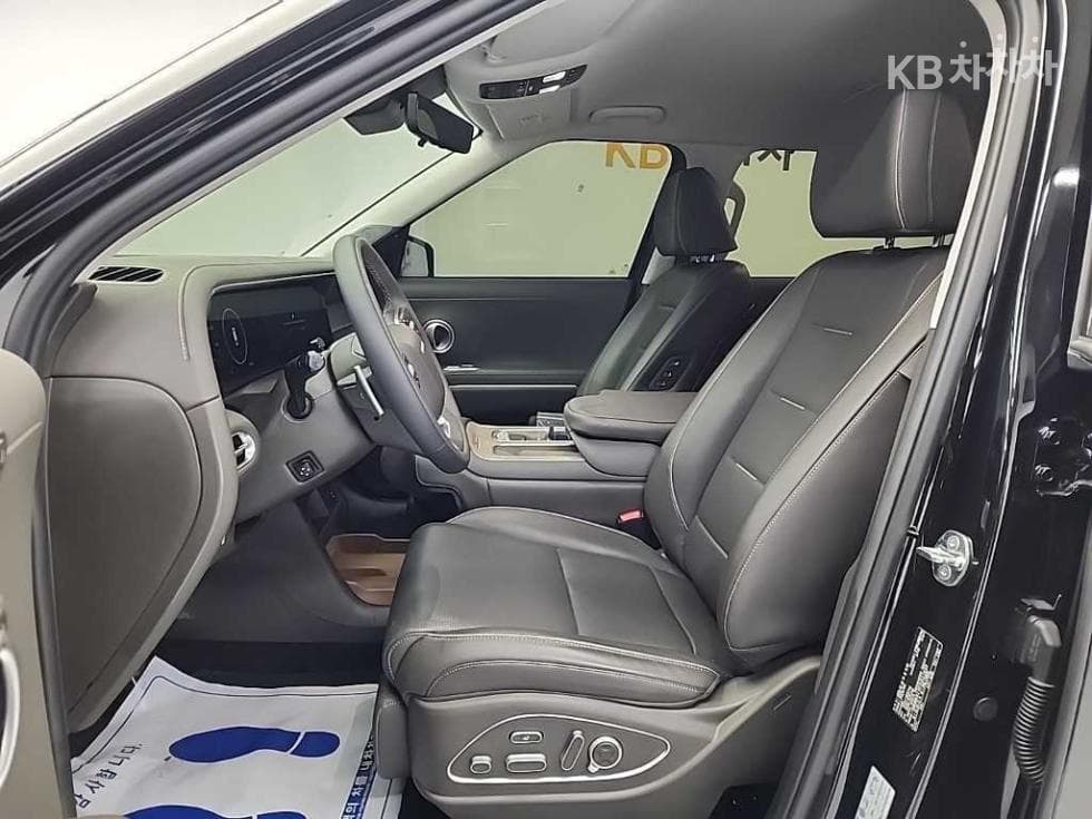 Хюндай Ди Всеново Palisade2.5L бензин Турбо 4x4 9-местен Calligraphy - 11