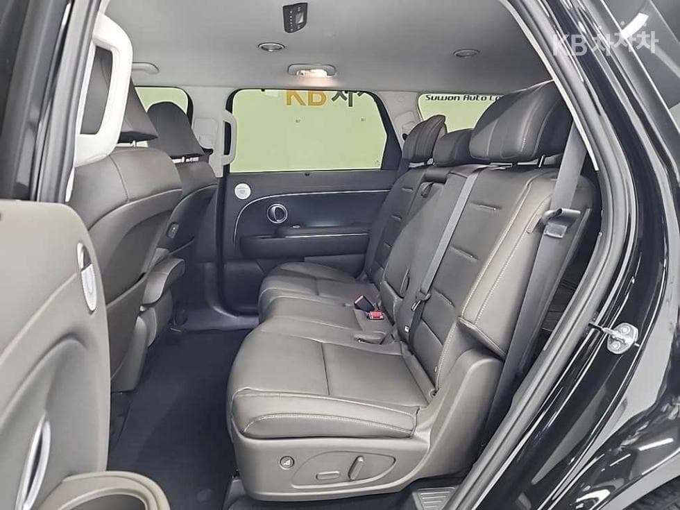 Хюндай Ди Всеново Palisade2.5L бензин Турбо 4x4 9-местен Calligraphy - 12