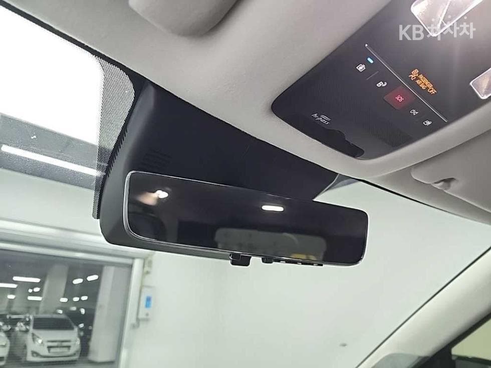 Хюндай Ди Всеново Palisade2.5L бензин Турбо 4x4 9-местен Calligraphy - 17