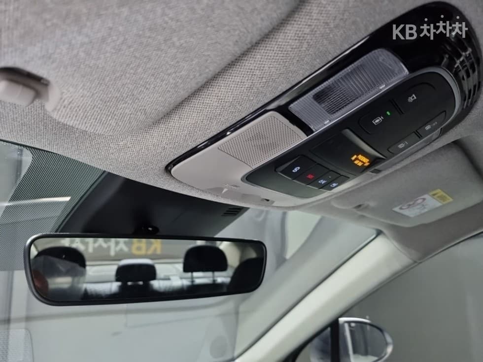 Hyundai Sonata Hybrid (DN8)2.0 Hybrid Inspiration - 17
