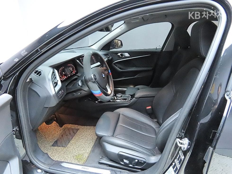 BMW 1시리즈 (F40)120i Sport - 10