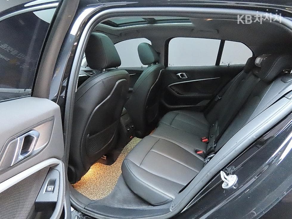 BMW 1시리즈 (F40)120i Sport - 11