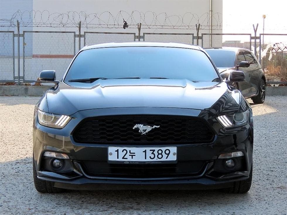Форд 올Нов머스탱Купе Premium