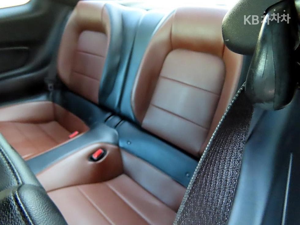 Форд 올Нов머스탱Купе Premium - 6