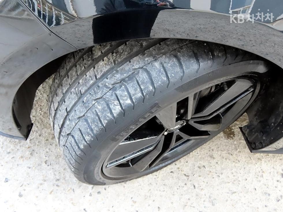 Форд 올Нов머스탱Купе Premium - 17