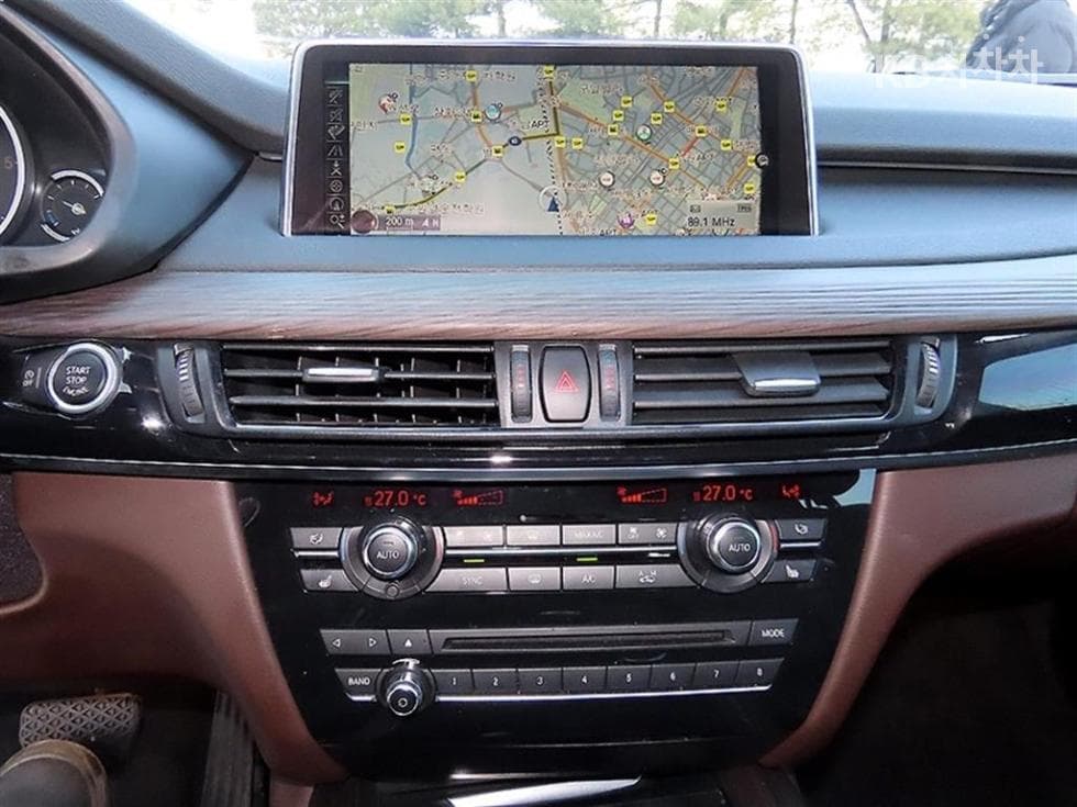 BMW X5 (F15)xDrive 30d Стандартен - 13