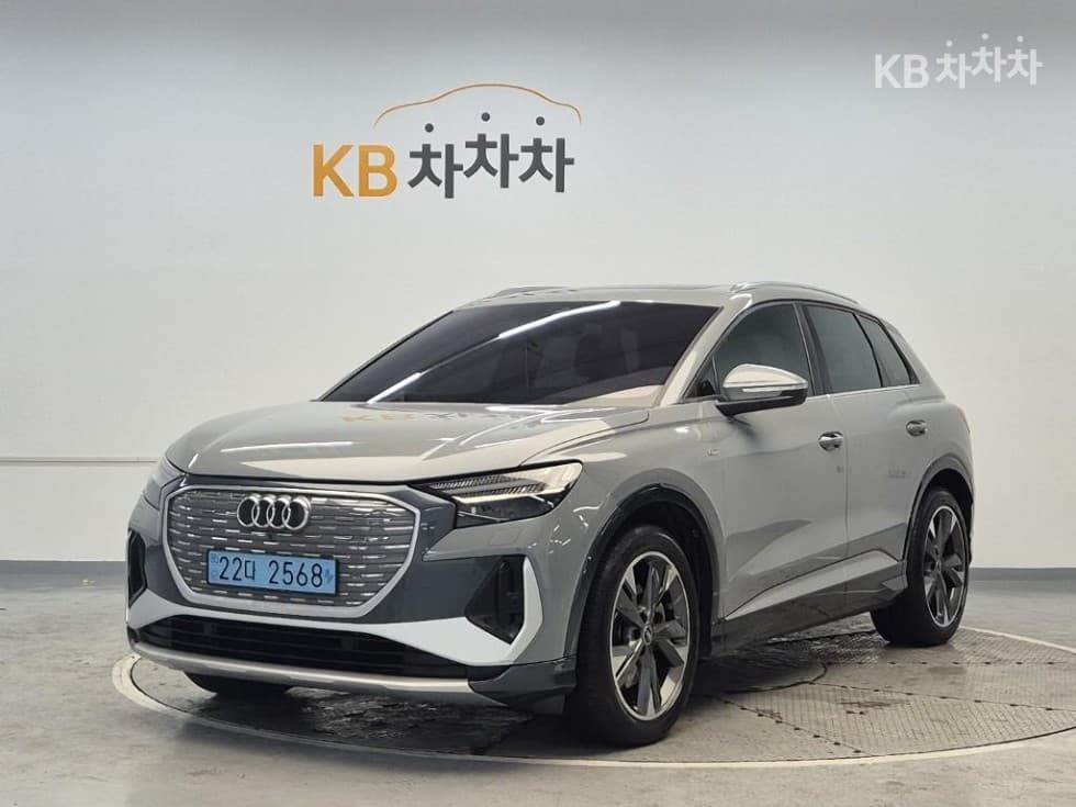 Ауди Q4 e-tron 40 Premium - Image 1