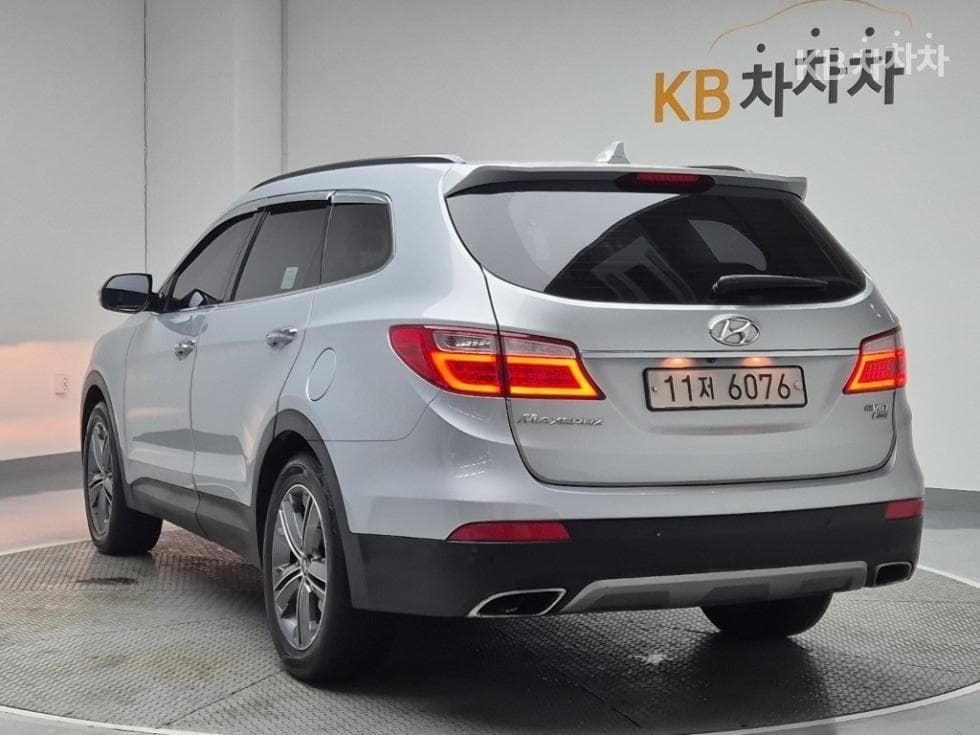 Hyundai 맥스CruzeDiesel(e-VGT)2.2 2WD Exclusive 7-seater (Limousine) Standard - 3