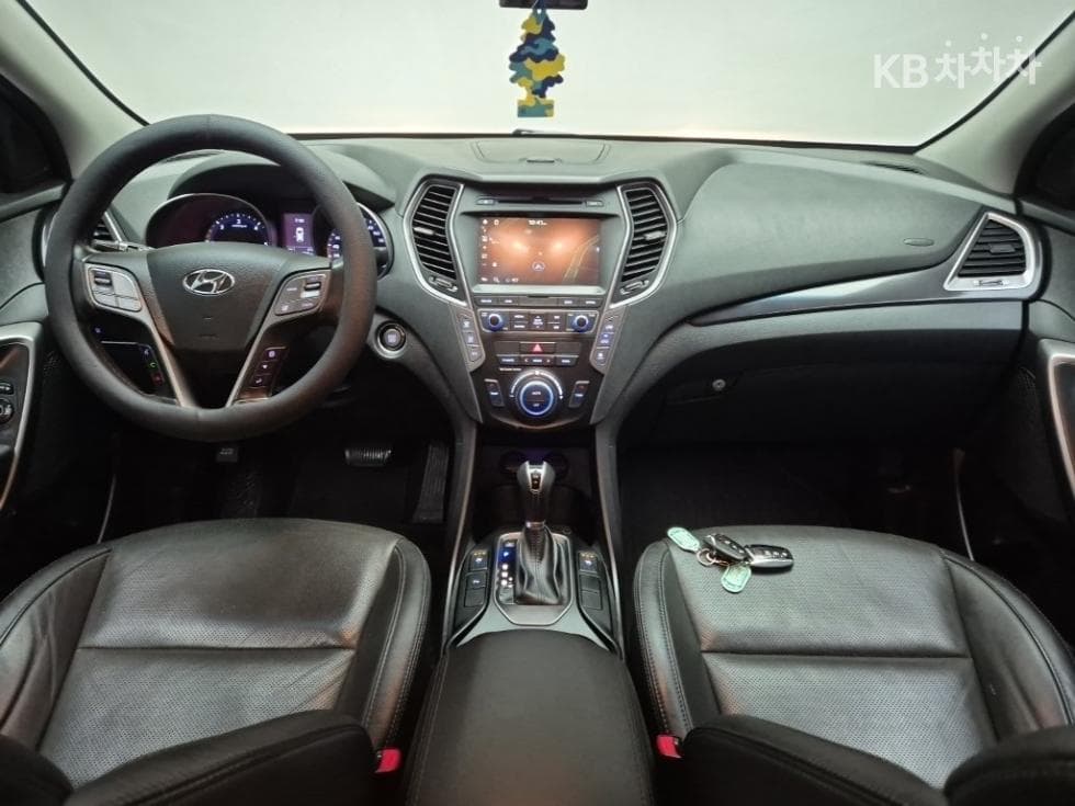 Hyundai 맥스CruzeDiesel(e-VGT)2.2 2WD Exclusive 7-seater (Limousine) Standard - 7