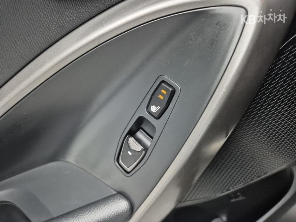 Hyundai 맥스CruzeDiesel(e-VGT)2.2 2WD Exclusive 7-seater (Limousine) Standard - 18