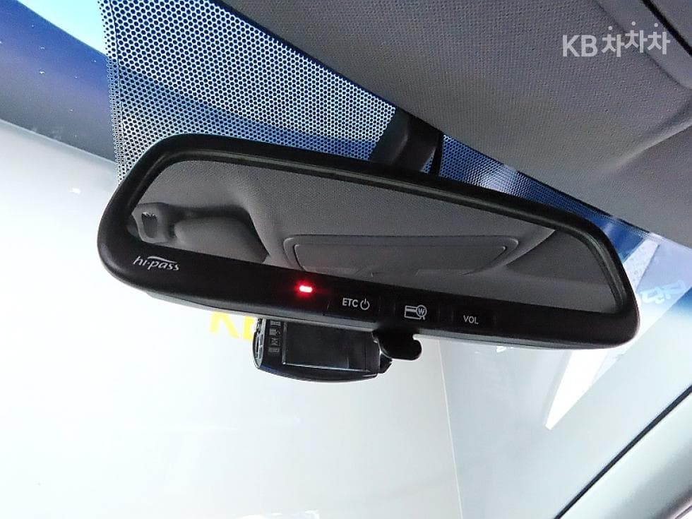 Hyundai Accent(신형)위트 1.6 VGT Premium - 16