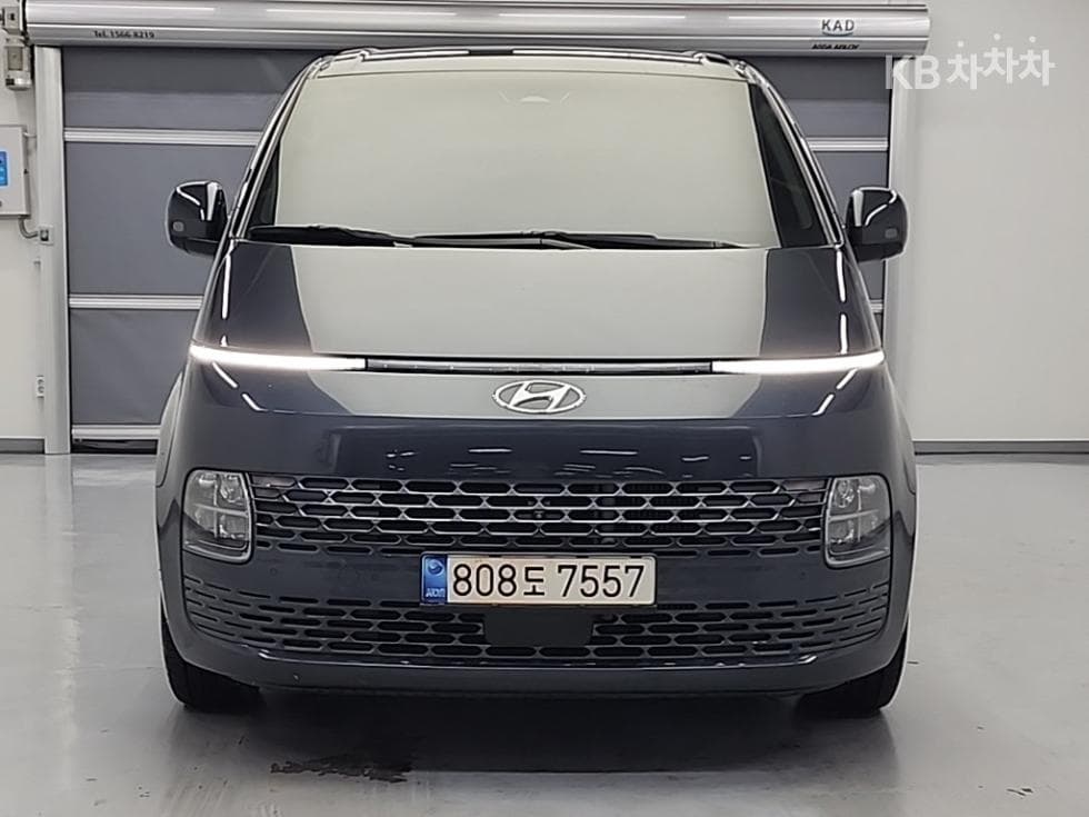 Хюндай Staria Cargo2.2 Cargo 5 Modern - 2