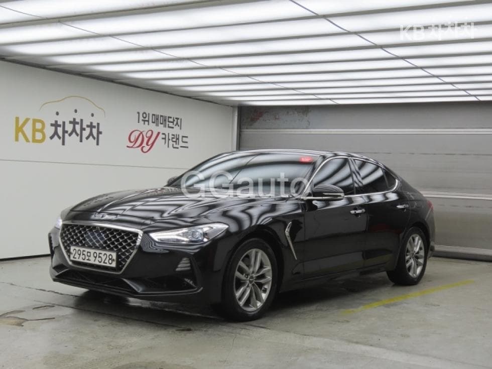 Genesis G70 2.2D Supreme - Image 1
