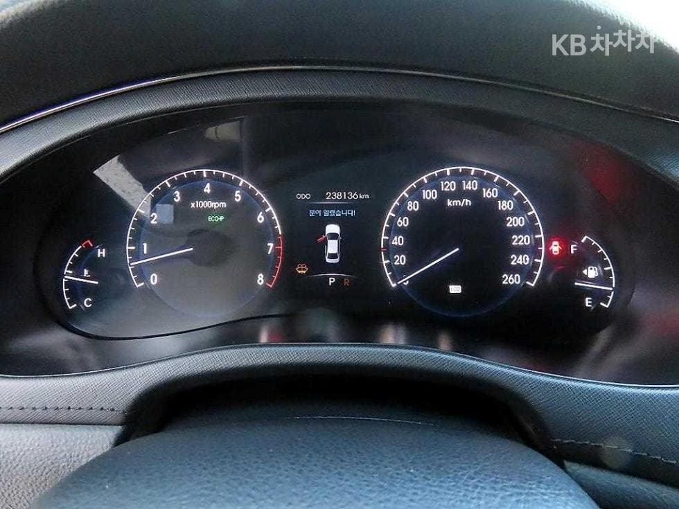 Hyundai Genesis프라다 GP500 Standard - 9