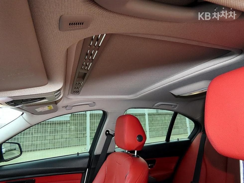 BMW New3 Series320d F30 - 18