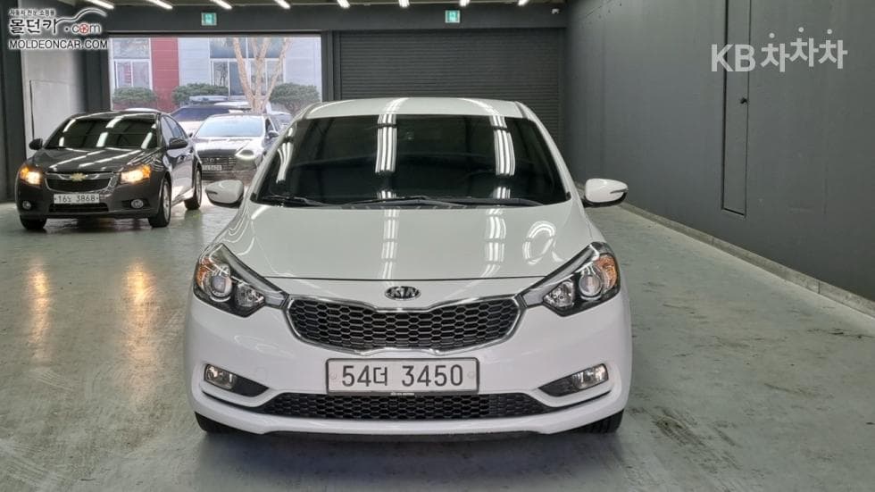 Kia K3Trendy - 3