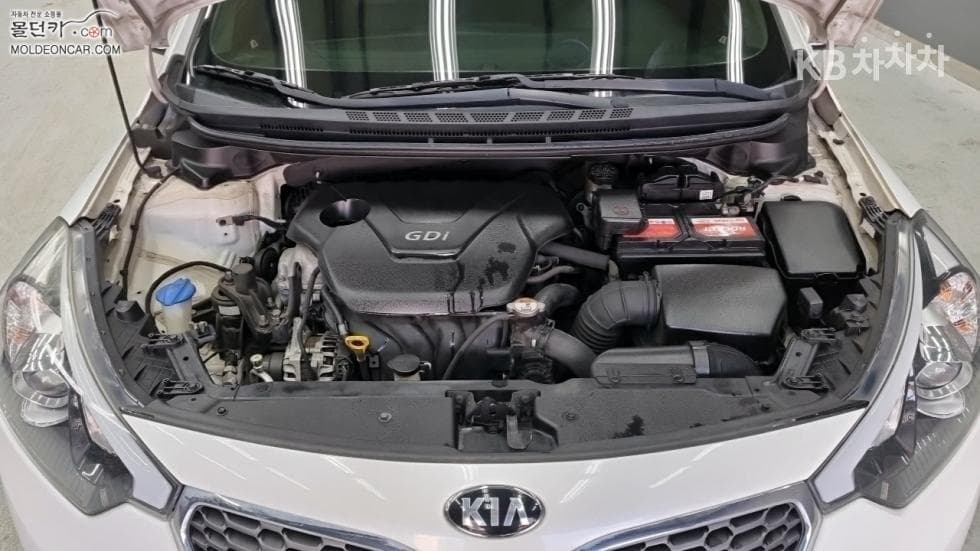 Kia K3Trendy - 8