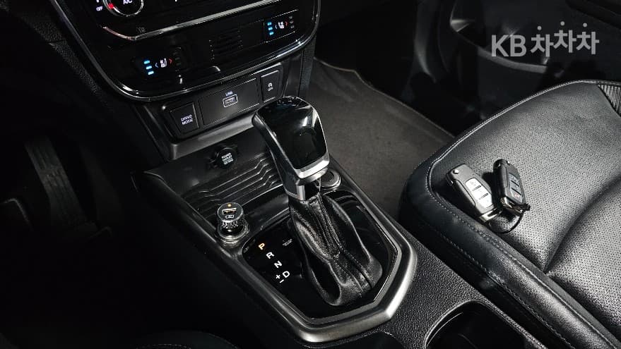 KG Mobility Very New (facelift/refresh; particularly for Tivoli) TivoliGasoline V5 2WD Standard - 9