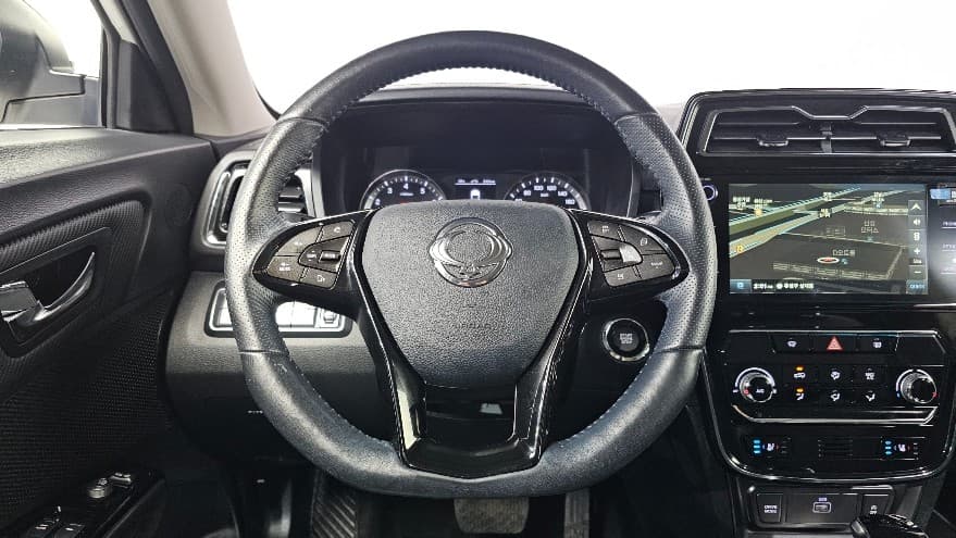 KG Mobility Very New (facelift/refresh; particularly for Tivoli) TivoliGasoline V5 2WD Standard - 17