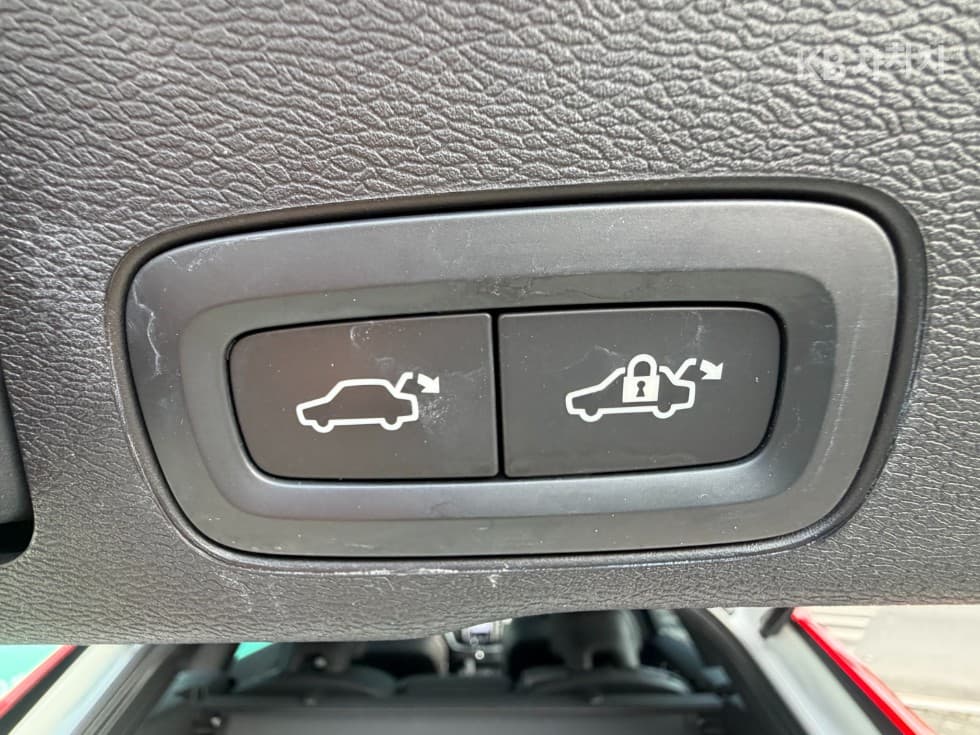 Volvo XC60 Второ поколениеT8 R-Design - 9