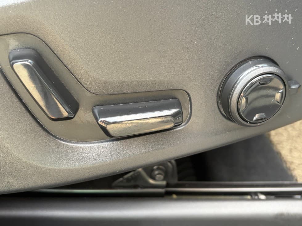 Volvo XC60 Второ поколениеT8 R-Design - 19
