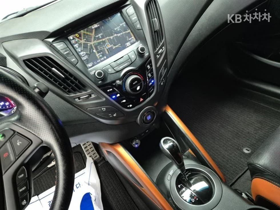 Hyundai The New (facelift) Veloster1.6 Turbo 디 스펙 DCT - 10
