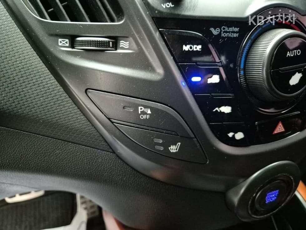 Hyundai The New (facelift) Veloster1.6 Turbo 디 스펙 DCT - 15