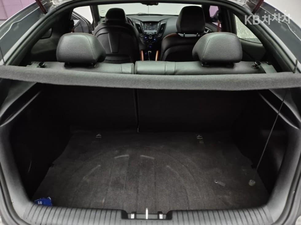 Hyundai The New (facelift) Veloster1.6 Turbo 디 스펙 DCT - 18