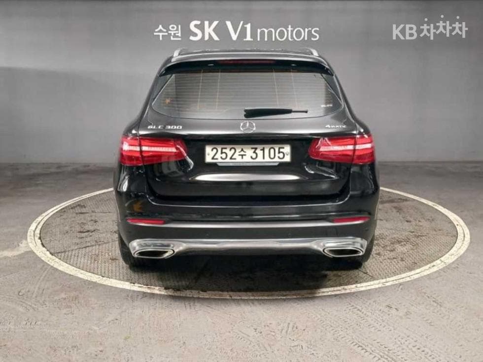 Mercedes-Benz GLC(X253)300 4Matic Standard - 5