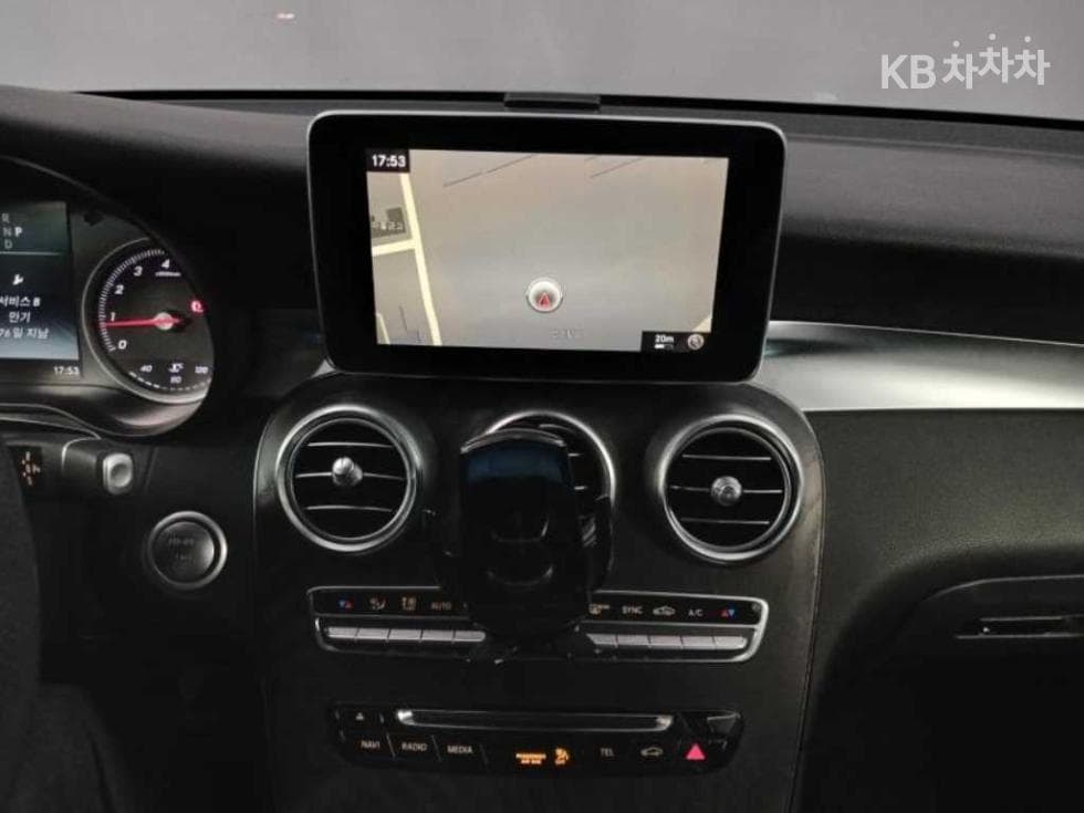 Mercedes-Benz GLC(X253)300 4Matic Standard - 9