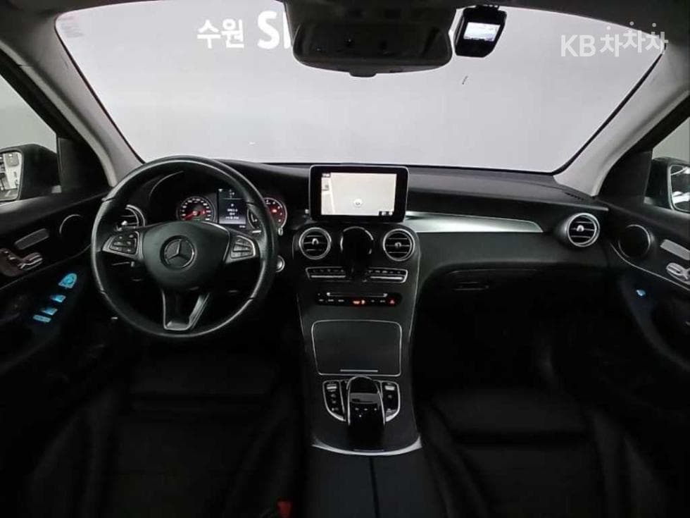 Mercedes-Benz GLC(X253)300 4Matic Standard - 17
