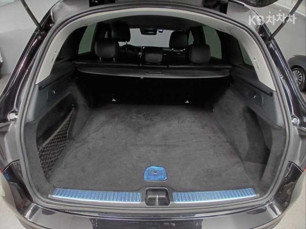 Mercedes-Benz GLC(X253)300 4Matic Standard - 18