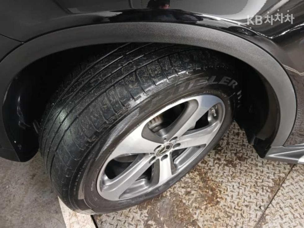 Mercedes-Benz GLC(X253)300 4Matic Standard - 19