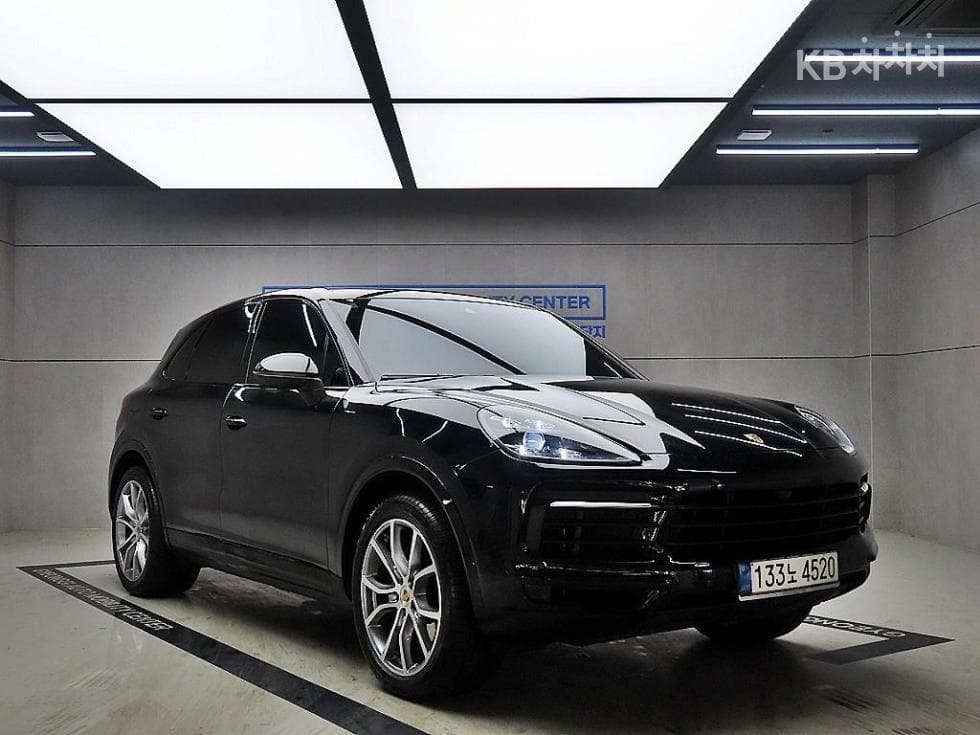 Porsche Cayenne(9Y0) 3.0 Standard - Image 1