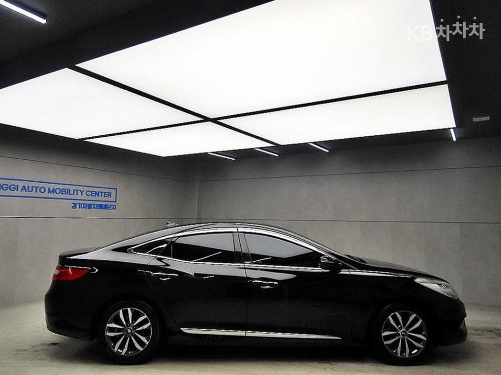 Хюндай Grandeur (Azera)HGHG240 Лукс - 2