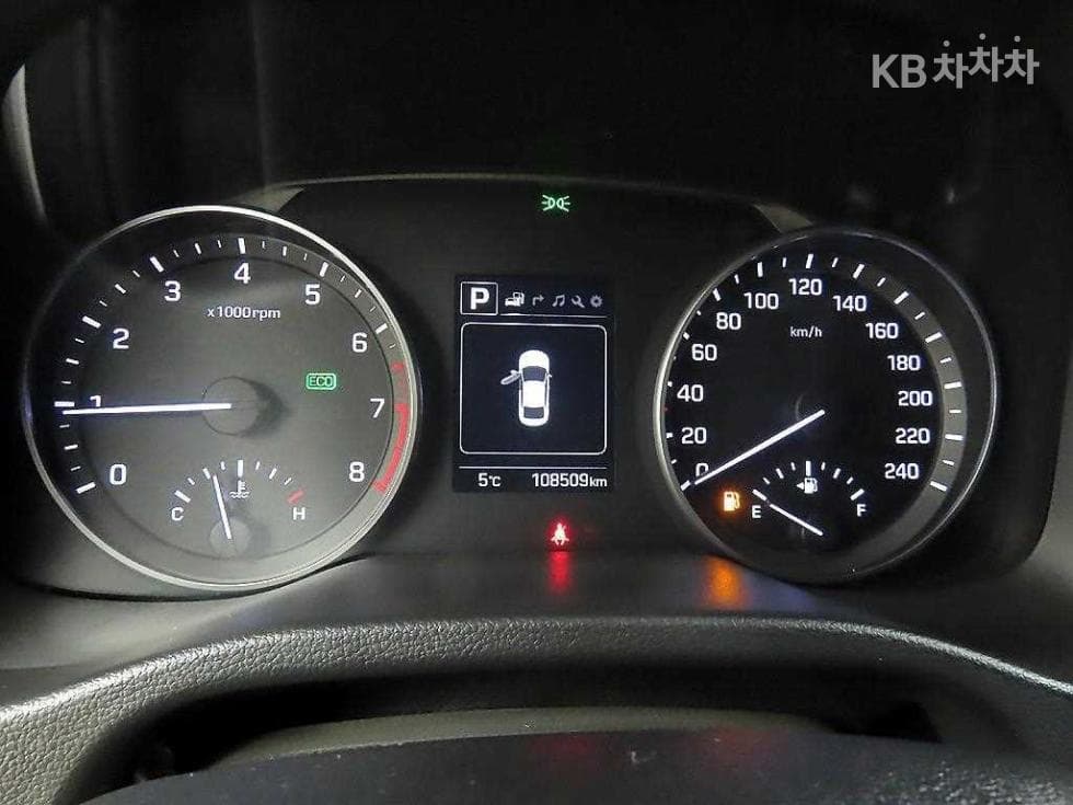 Хюндай Avante (Elantra)AD1.6 GDi Value Plus - 8
