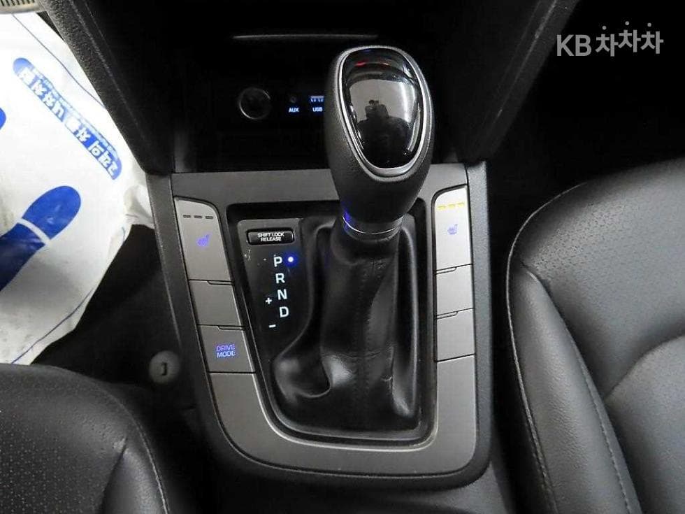 Хюндай Avante (Elantra)AD1.6 GDi Value Plus - 10