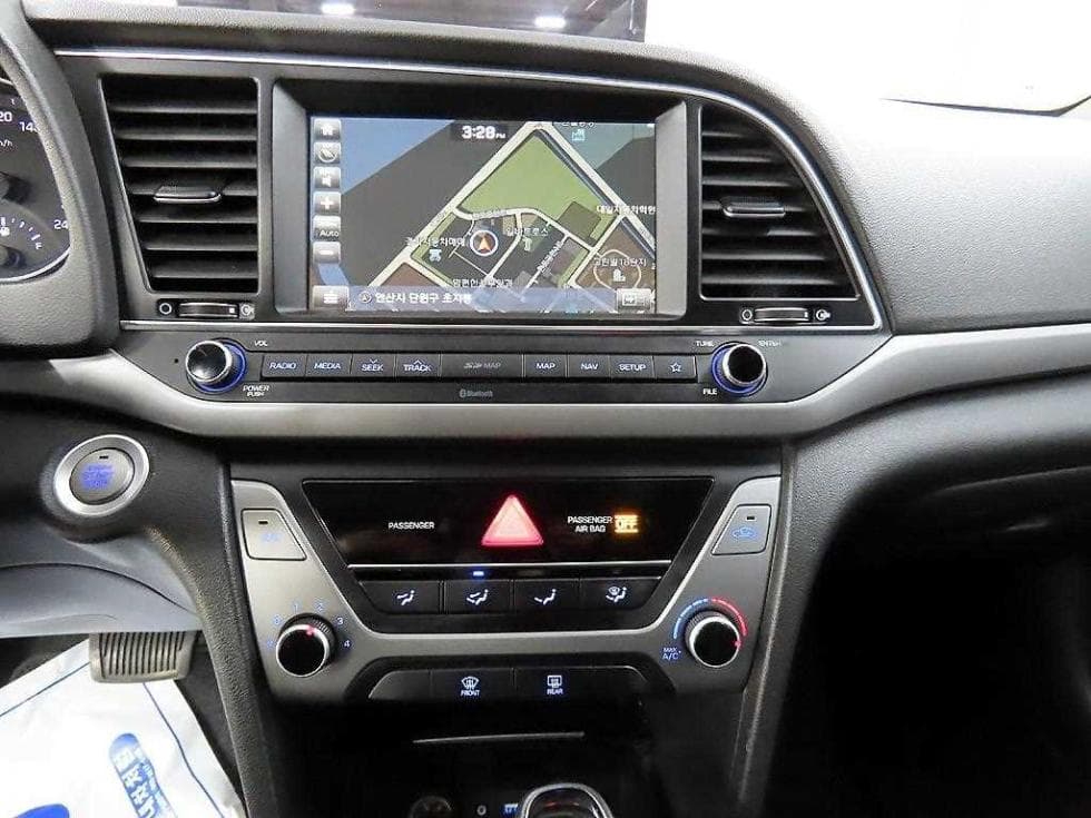 Хюндай Avante (Elantra)AD1.6 GDi Value Plus - 13