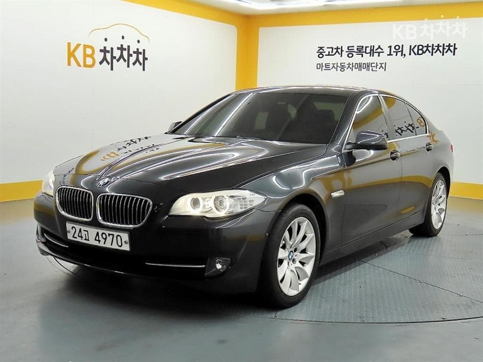 BMW Нов5 Серия 528i F10 (10~16년) - Image 1