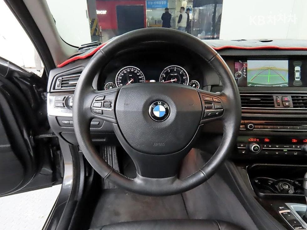 BMW New5 Series528i F10 - 9