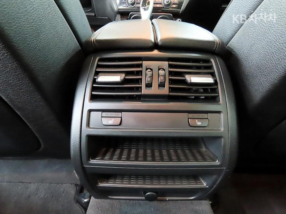 BMW New5 Series528i F10 - 14