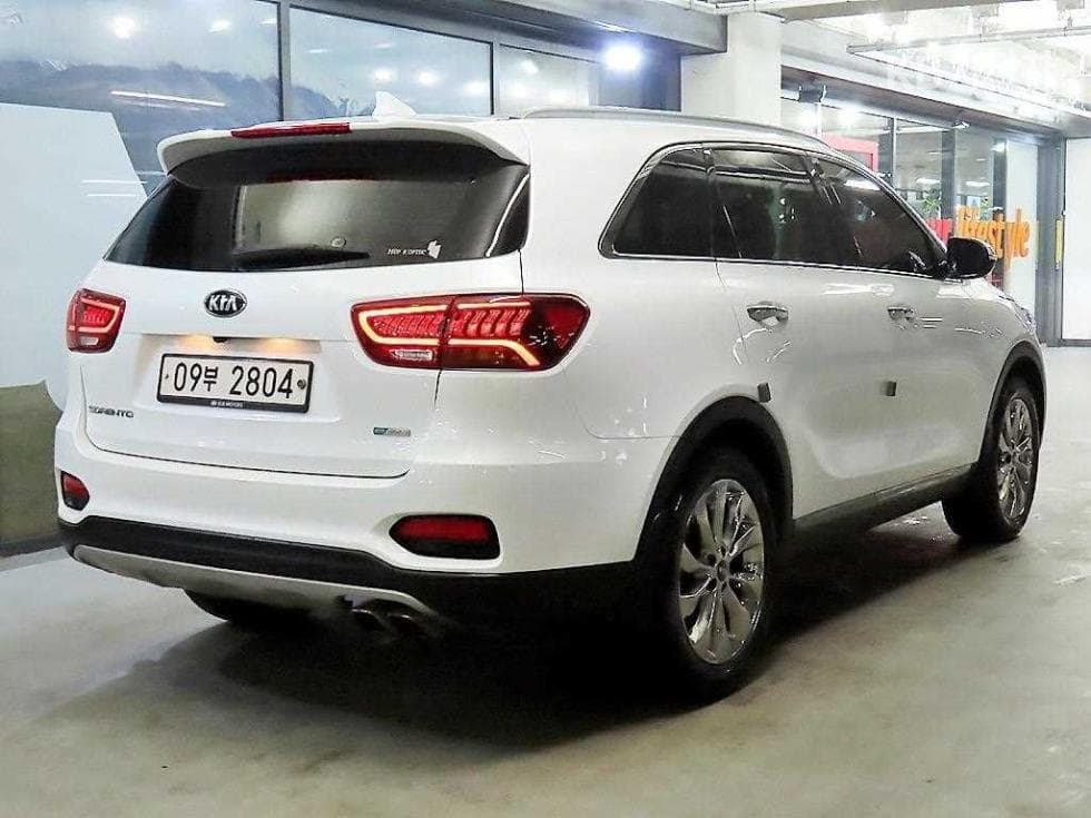 Kia The New (facelift) Sorento2.2 Diesel 2WD Noblesse - 4