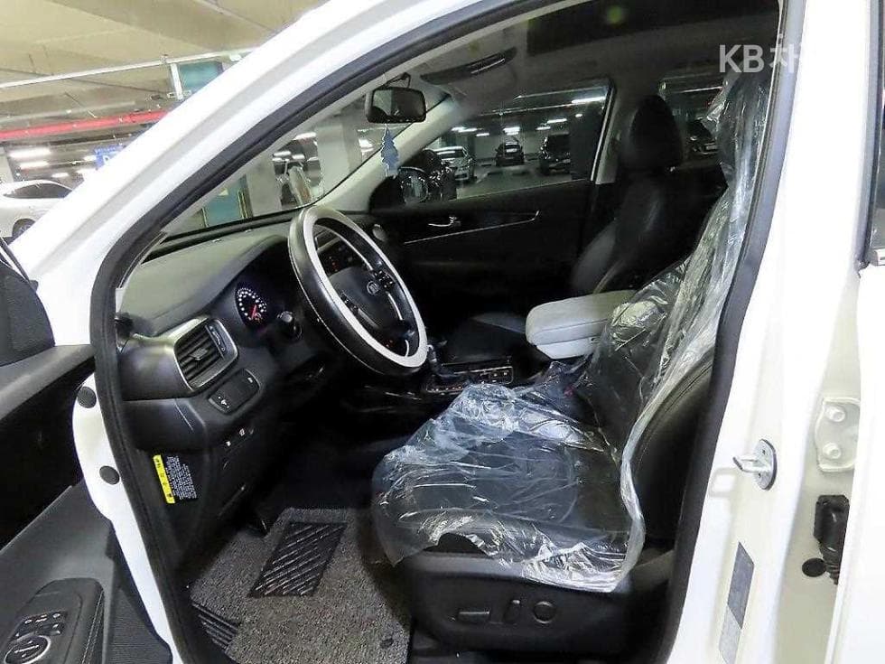 Kia The New (facelift) Sorento2.2 Diesel 2WD Noblesse - 6