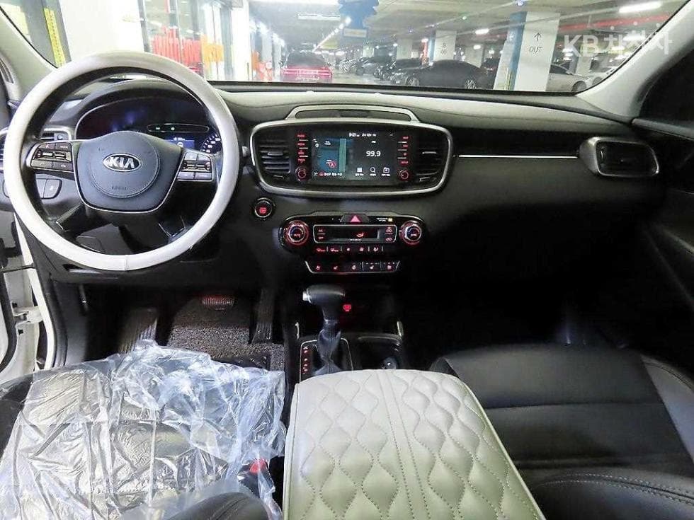 Kia The New (facelift) Sorento2.2 Diesel 2WD Noblesse - 10